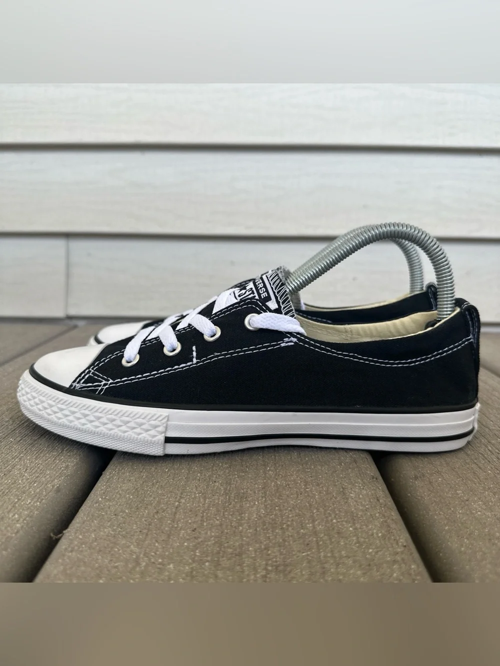 Converse classic low